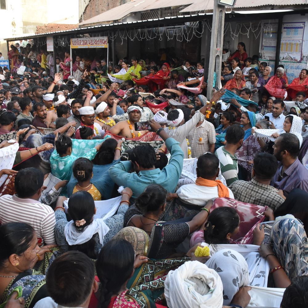 પાલોદરનો વરતારો:જેઠના બીજા પખવાડિયામાં વાવણીલાયક વરસાદ થશે, ચોમાસું મધ્યમ રહેશે