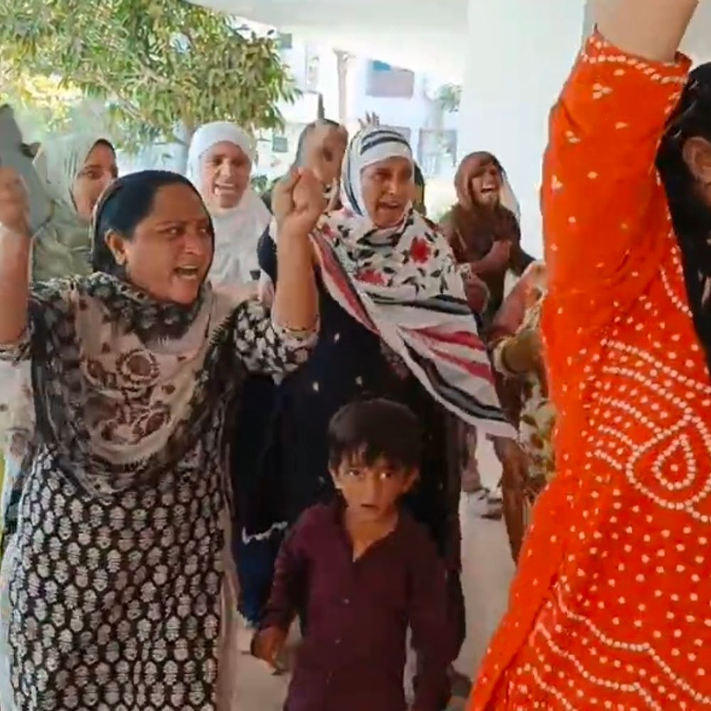 ભાસ્કર ફોલોઅપ:વેપારીના હત્યારાઓને પકડવાની માંગ સાથે પરિવારનો વિરોધ, બંદોબસ્ત વચ્ચે દફનવિધી