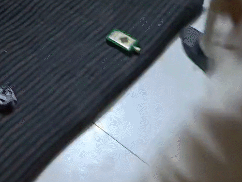 કાલુપુરમાં બંગાળી કારીગરોની દારૂ-નોનવેજ મહેફિલ પર રેડ, સ્થાનિકોએ પોલીસને બોલાવી.