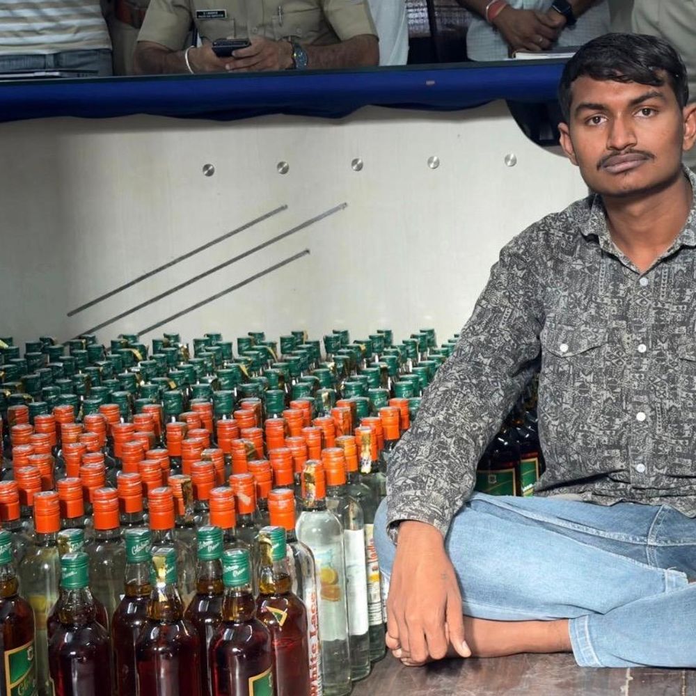 કચ્છમાં વિદેશી દારૂની હેરાફેરી ઝડપાઈ:7.93 લાખનો મુદ્દામાલ જપ્ત, એક આરોપી ઝડપાયો, એક ફરાર