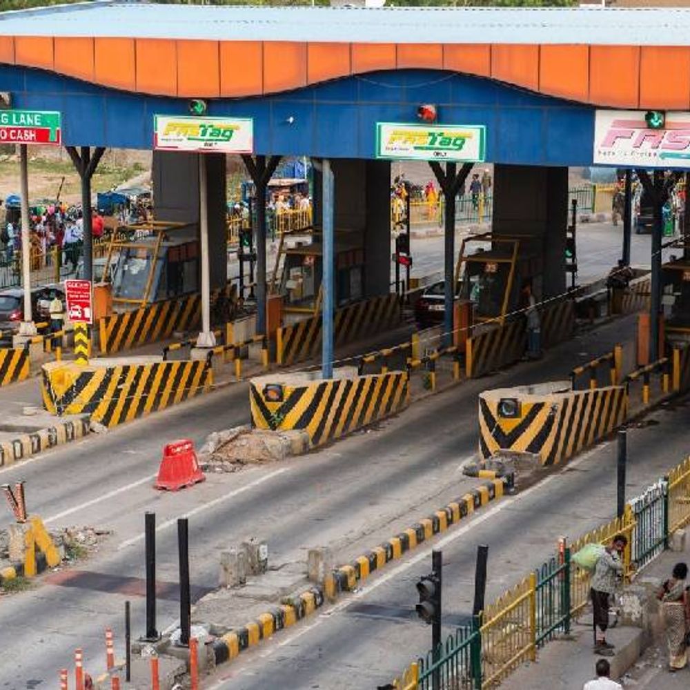 1 એપ્રિલથી ફાસ્ટેગ એન્યુઅલ પાસ મોંઘો થશે:₹3,000 ને બદલે ₹3,075 ચૂકવવા પડશે; 52 લાખથી વધુ યુઝર્સ પર અસર થશે