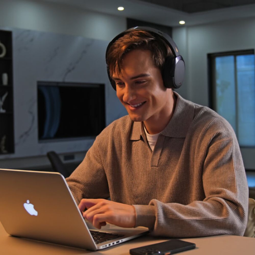 2026માં લેપટોપ 40% સુધી મોંઘા થશે!:AI લેપટોપની વધતી માંગે ભાવ વધાર્યો, ખરીદતી વખતે આ બાબતોનું ખાસ ધ્યાન રાખવું