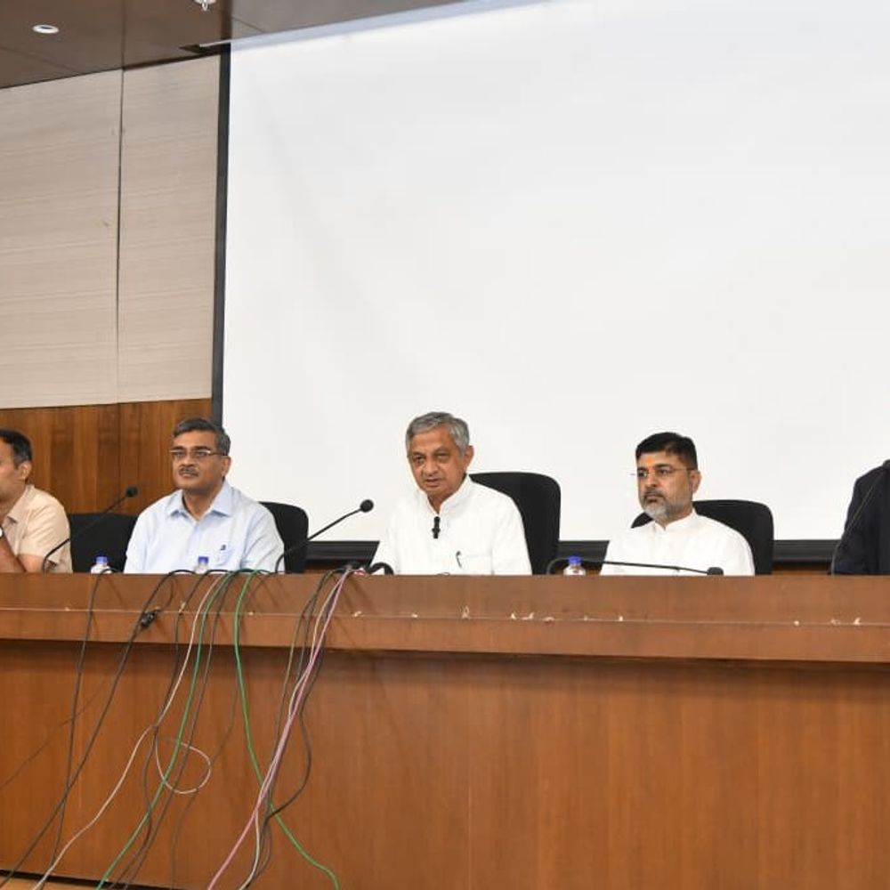 વિકસિત ગુજરાત @ 2047:શ્રમ અને રોજગાર વિભાગનું 2,902 કરોડનું ઐતિહાસિક બજેટ, યુવા સશક્તિકરણ અને નવી યોજનાઓ