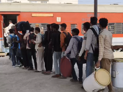 Surat Gas Shortage Sparks Panic As Workers Leave