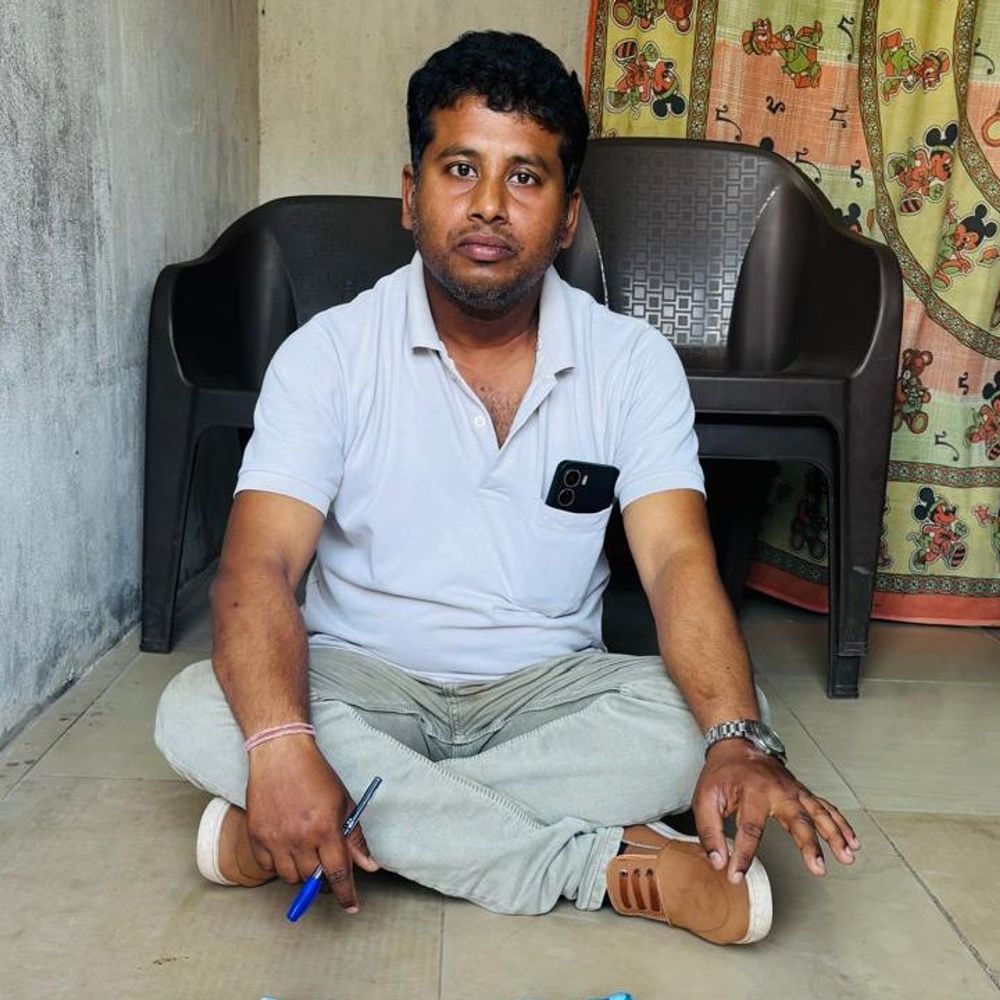 મેઘપરમાં ડિગ્રી વગર પ્રેક્ટિસ કરતા બે બોગસ ડોક્ટર ઝડપાયા:SOGએ રામદૂતનગરમાં દરોડા પાડી કાર્યવાહી કરી, બંને પશ્ચિમ બંગાળના ઊંટવૈધ પાસેથી દવાઓ, સ્ટેથોસ્કોપ સહિતનો મુદ્દામાલ જપ્ત