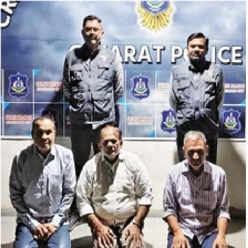 ધરપકડ:વેપારીના 25 ગ્રામ સોનાના સિક્કા પડાવનારા 3 પકડાયા