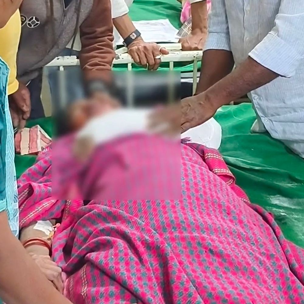 કાલોલ ગેંગડિયા ચોકડી પાસે બાઇક સ્લીપ:માતા-પુત્ર ગંભીર ઇજાગ્રસ્ત, ગોધરા સિવિલમાં દાખલ