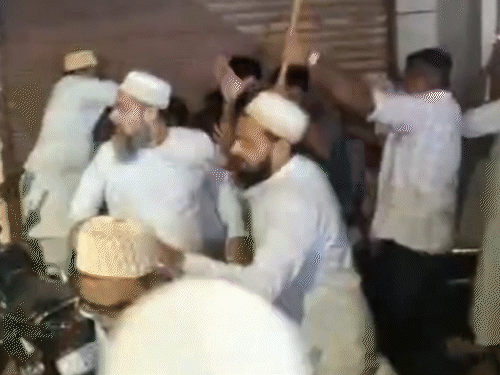 સુરતમાં રમઝાનમાં ઝઘડો.