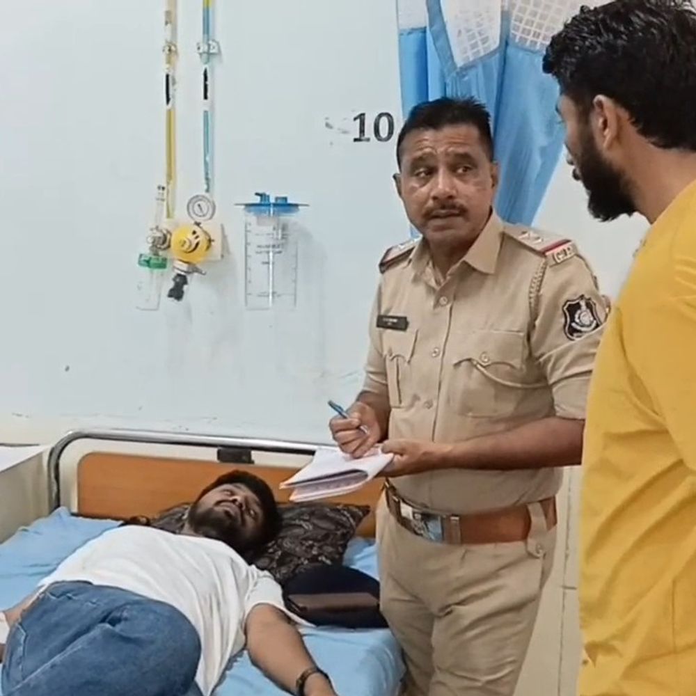 'મને ઢોર માર મારી પરાણે સહી કરાવી':ગિરનાર અંબાજી મંદિર માંસ-મટન પ્રકરણમાં નવો વળાંક, પૂજારી પ્રિન્સ ઠાકોરનો પ્રાંત અધિકારી પર લગાવ્યા માર માર્યાના આક્ષેપ