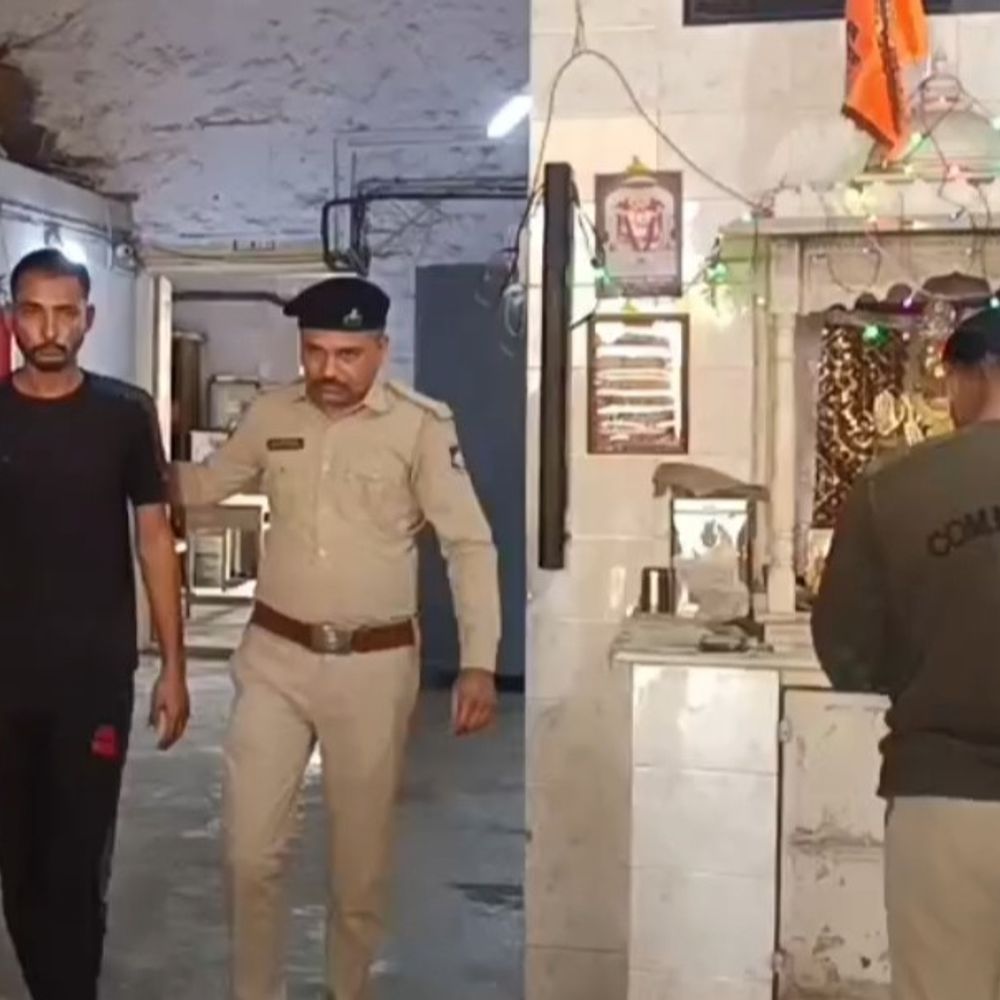 સુરેન્દ્રનગરમાં 97.74 લાખનો વિદેશી દારૂ ઝડપાયો:પશુ આહારની આડમાં દારૂની હેરાફેરી, રાજસ્થાનના શખ્સને બલદાણા ગામેથી દબોચ્યો