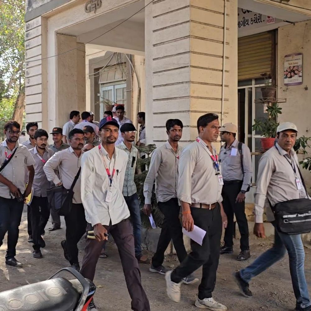 ગીર સોમનાથમાં PGVCLની મેગા ડ્રાઇવ:બાકીદારો સામે કડક કાર્યવાહી શરૂ, 94 ટીમો મેદાનમાં ઉતરી; 2086 વીજ જોડાણ કપાયા