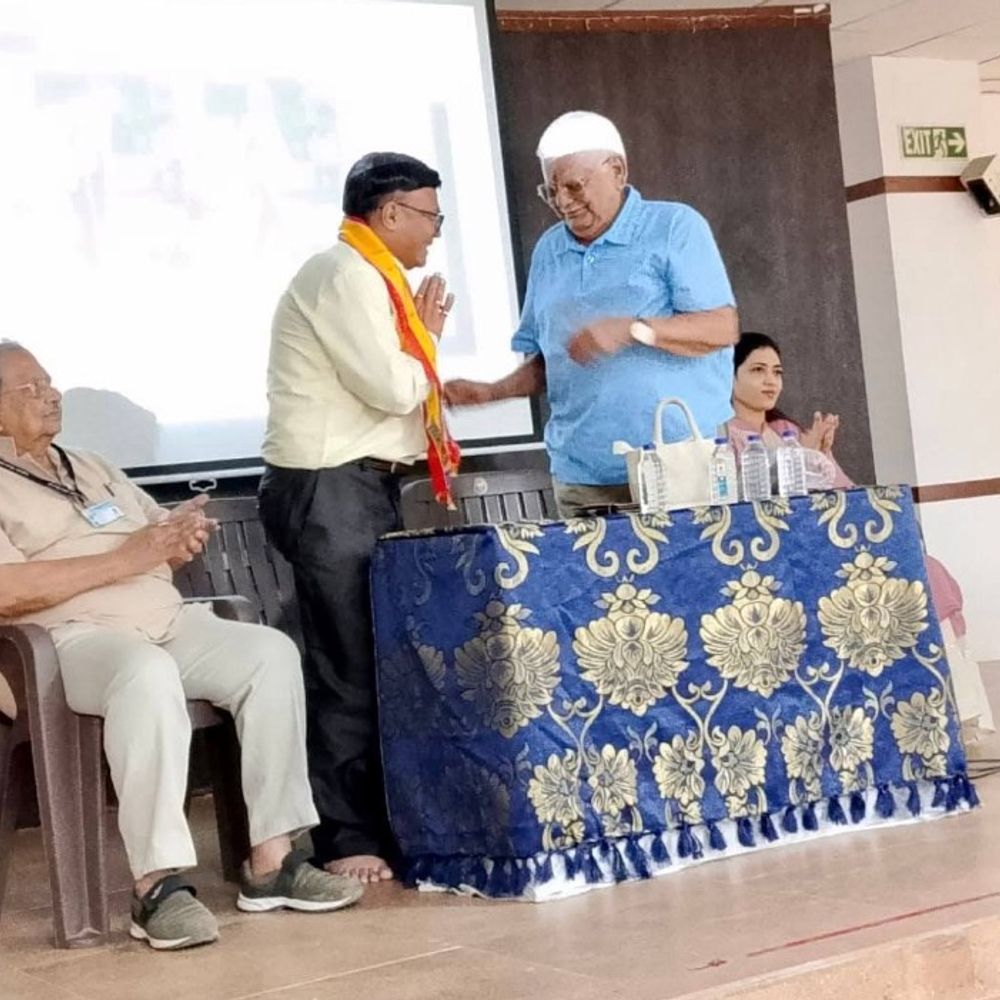 જય ભગવાન નિઃશુલ્ક એક્યુપ્રેશર કેન્દ્રનું ઉદ્ઘાટન:સેટેલાઇટના સદવિચાર પરિવાર ખાતે 12મું સારવાર કેન્દ્ર શરૂ