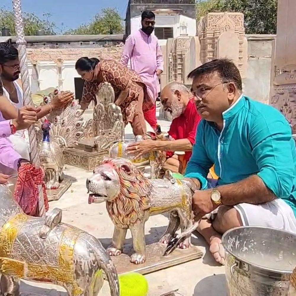 બહુચરાજી શક્તિપીઠમાં કાલથી ચૈત્રી નવરાત્રીનો પ્રારંભ:સોની પરિવાર દ્વારા માતાજીની સવારીઓનું પ્રક્ષાલન કરાયું; 31 માર્ચથી પૂનમનો ભવ્ય મેળો ભરાશે