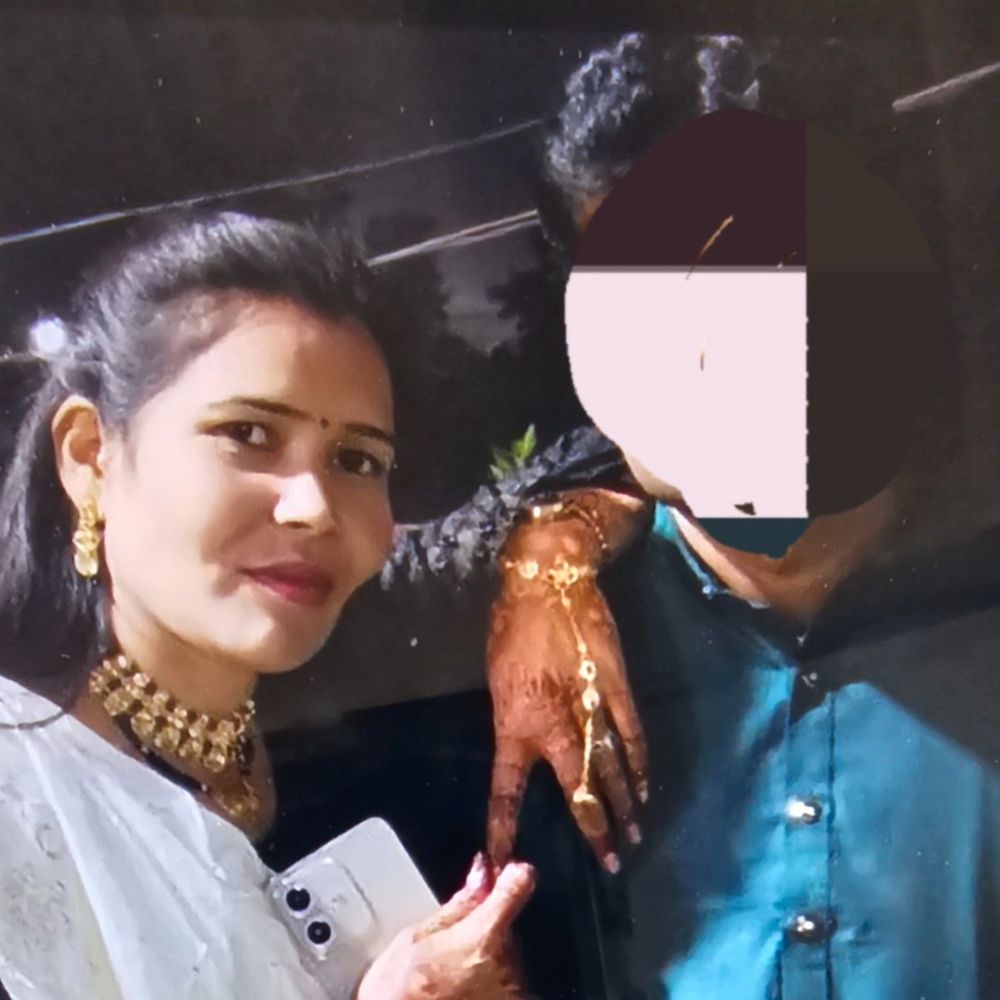 લગ્ને લગ્ને કુંવારી લૂંટેરી દુલ્હનનો પર્દાફાશ:પહેલા પતિને છોડી બે દિવસમાં બીજા યુવક સાથે લગ્ન કરી લીધા, બીજા પતિએ ફેસબુકમાં ફોટો મૂકતા ભાંડો ફૂટયો