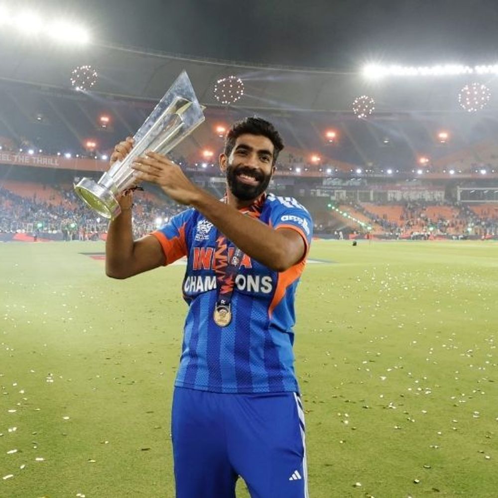 ICC T20 રેન્કિંગમાં બુમરાહ મેચ રમ્યા વિના ટૉપ-5માં:આફ્રિકન બોલર બોશના પોઇન્ટ્સ ઘટવાથી ફાયદો; અભિષેક સતત 8 મહિનાથી નંબર-1 બેટર