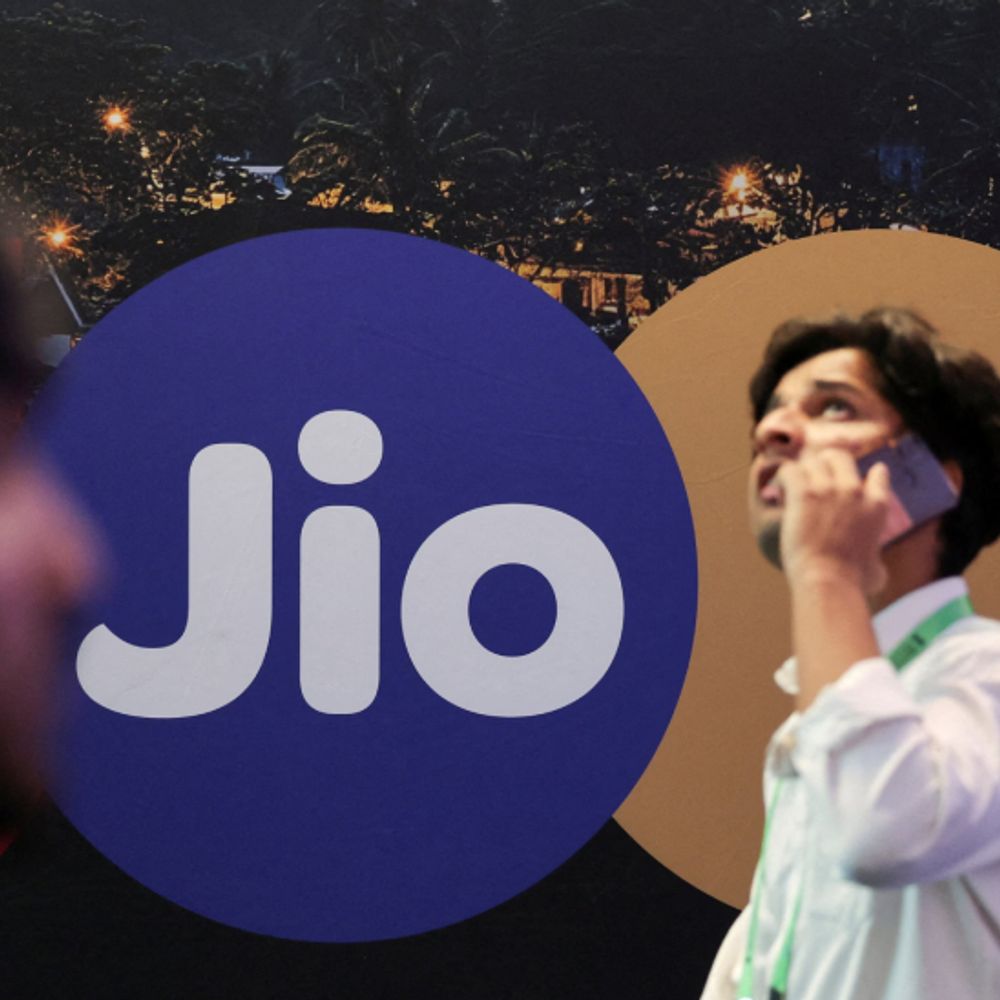 જિયોએ IPO માટે 17 ગ્લોબલ બેન્કર્સની નિમણૂક કરી:કંપની ₹40,000 કરોડથી વધુ એકત્ર કરી શકે છે, આ દેશનો સૌથી મોટો IPO હશે