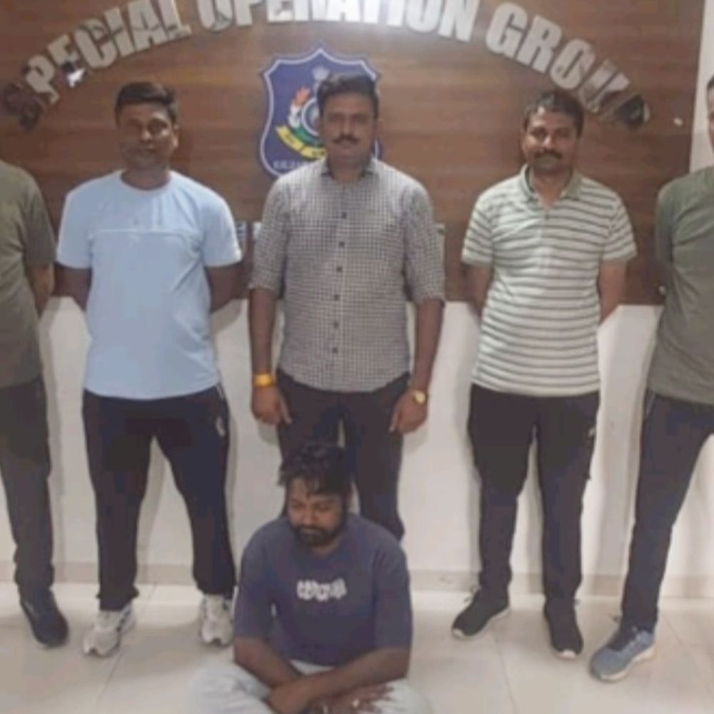 5 વર્ષથી નાસતો ફરતો આરોપી રાજસ્થાનથી ઝડપાયો:​આર્મ્સ એક્ટના ગુનામાં પાંચ વર્ષથી વોન્ટેડ લવકુશ ઉર્ફે કલ્લુને SOGએ રાજસ્થાનના રેવદરથી દબોચી લીધો