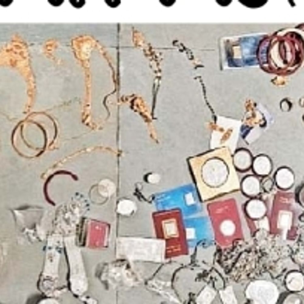 કાર્યવાહી:લાંચમાં પકડાયેલા IB અધિકારીના લૉકરમાંથી 52 લાખની મિલકત મળી