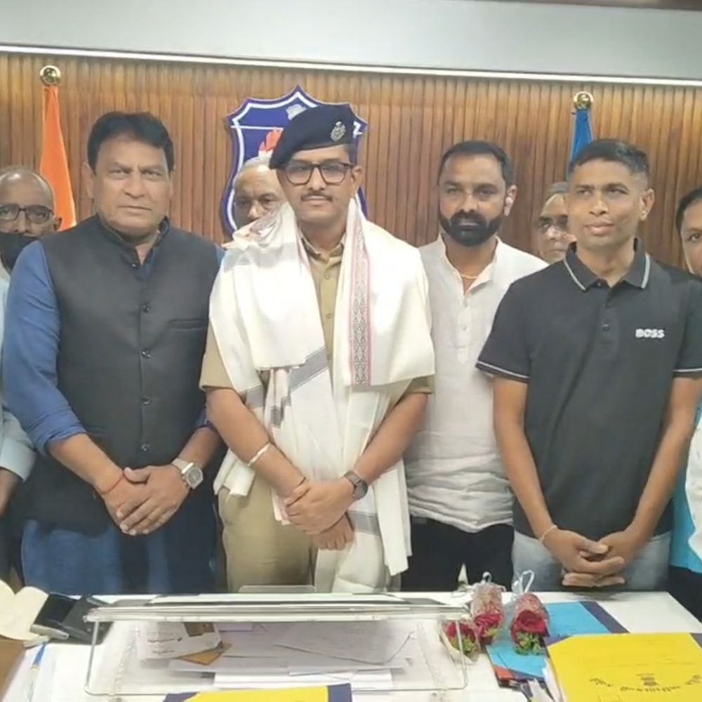 પાટણ SP વી.કે.નાયીનું લેઉવા પાટીદાર સમાજ દ્વારા સન્માન:કાયદો અને વ્યવસ્થાની સુદ્રઢ કામગીરીને બિરદાવાઈ