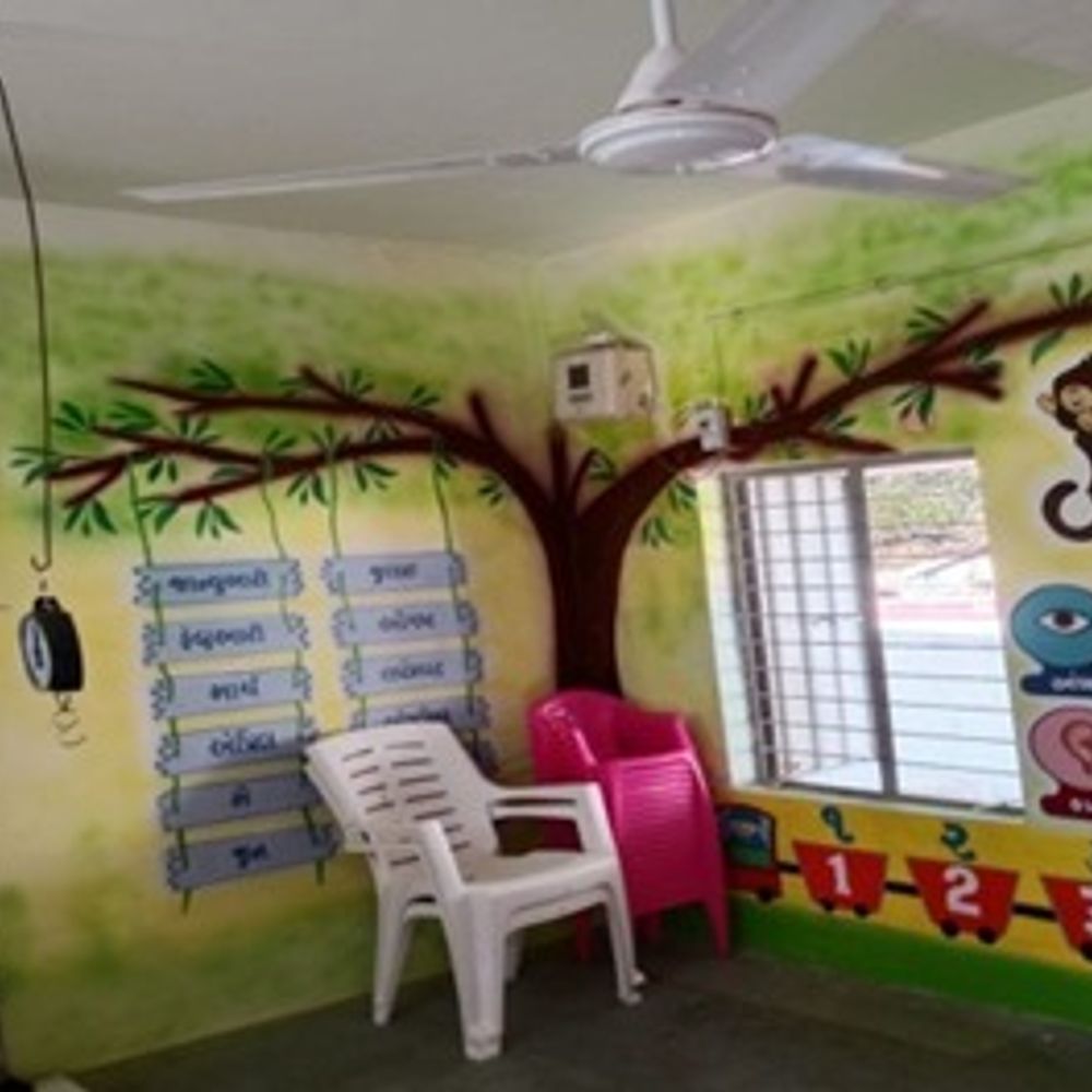 કામગીરી:અમરેલી જિલ્લામાં 941 આંગણવાડી કેન્દ્રોમાં નવીનીકરણની ઝુંબેશ શરૂ