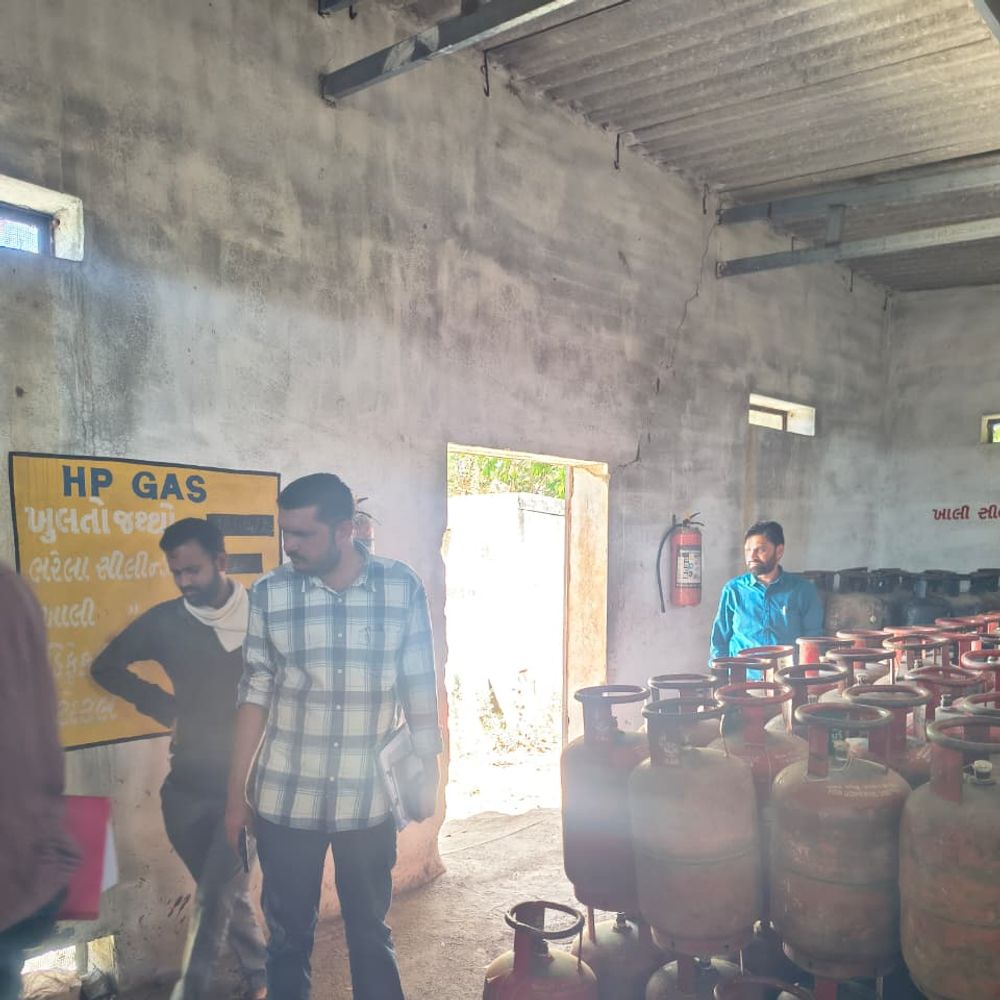 ઝુંબેશ:ગીર સોમનાથ જિલ્લામા48 રેસ્ટોરન્ટ અને 21 ગેસ એજન્સીઓ પર આકસ્મિક તપાસ