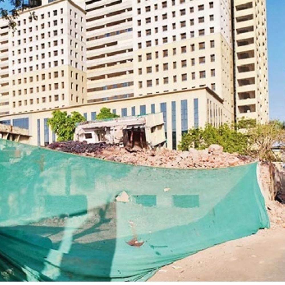 ભાસ્કર એક્સક્લુસિવ‎:80% બાંધકામ સાઇટ પર ગ્રીન નેટ કે ડસ્ટ સેન્સર નથી મ્યુનિ.એ 1 વર્ષમાં 591 સાઈટને 1.67 કરોડ દંડ ફટકાર્યો