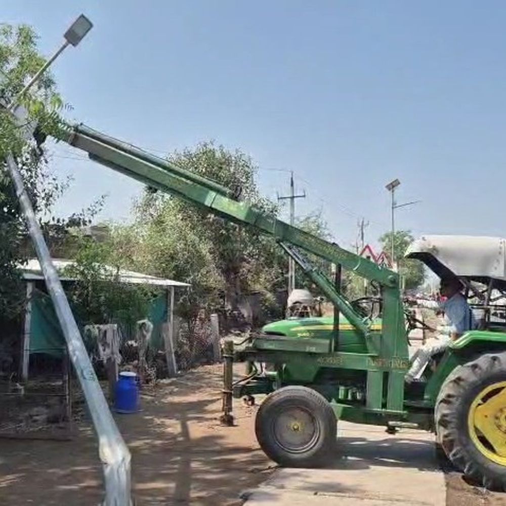 બોટાદમાં મીની વાવાઝોડા બાદ PGVCLએ 215 ગામોમાં વીજળી પુનઃસ્થાપિત કરી:245 ગામોમાં પુરવઠો ખોરવાયા બાદ ઝડપી કામગીરી