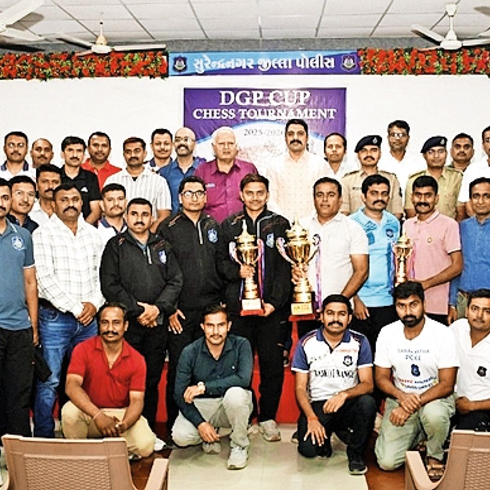 ડીજીપી કપ ચેસ ટુર્નામેન્ટનું આયોજન કરાયું:સુરેન્દ્રનગરના યજમાન પદે ગુજરાત પોલીસ અધિકારીઓ અને કર્મચારીઓ વચ્ચે ડીજીપી કપ ચેસ ટૂર્નામેન્ટ સંપન્ન