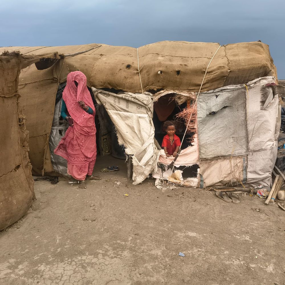 કામગીરી:રણમાં વાવાઝોડાથી થયેલા નુકસાનીનો આજથી સર્વે : પ્રથમવાર અગરીયાઓના હાલચાલ પૂછાશે