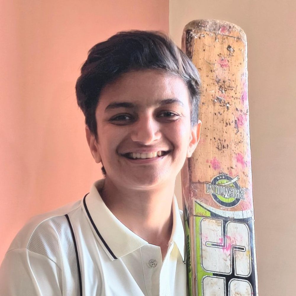 ILSASS વિદ્યાર્થીની દિવ્યાંકી હાડિયાની જિલ્લા ક્રિકેટ ટીમમાં પસંદગી:ગુજરાત ક્રિકેટ એસોસિએશનની સિનિયર વુમન્સ ટૂર્નામેન્ટમાં આણંદનું પ્રતિનિધિત્વ કરશે