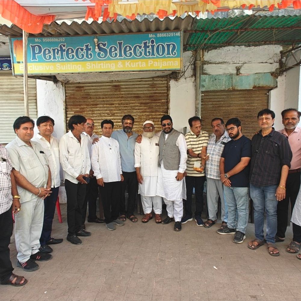 વેરાવળમાં ઈદ-એ-મિલાદની ઉજવણી, હિન્દુ-મુસ્લિમ આગેવાનોએ શુભકામના પાઠવી:વેપારી એસોસિએશન, ધારાસભ્યો સહિત અનેક અગ્રણીઓ જોડાયા