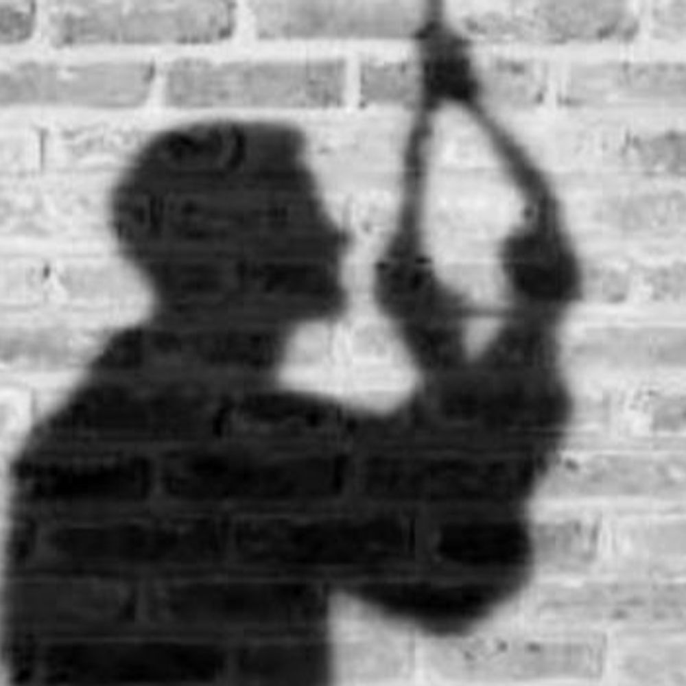 ધો.12નું પેપર નબળું જતા વિદ્યાર્થીએ આપઘાતનો પ્રયાસ કર્યો:'હું શંકર ભગવાન પાસે જાઉ છું, મારી મરજીથી મરુ છું' લખી યુવાનનો ખોડિયારપરામાં આપઘાત