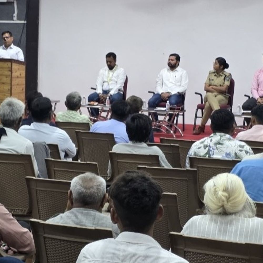 સુરેન્દ્રનગરમાં વ્યાજખોરી પીડિતો માટે લોન મેળાનું આયોજન:પોલીસની મધ્યસ્થીથી બેંકો દ્વારા તાત્કાલિક લોન અપાશે