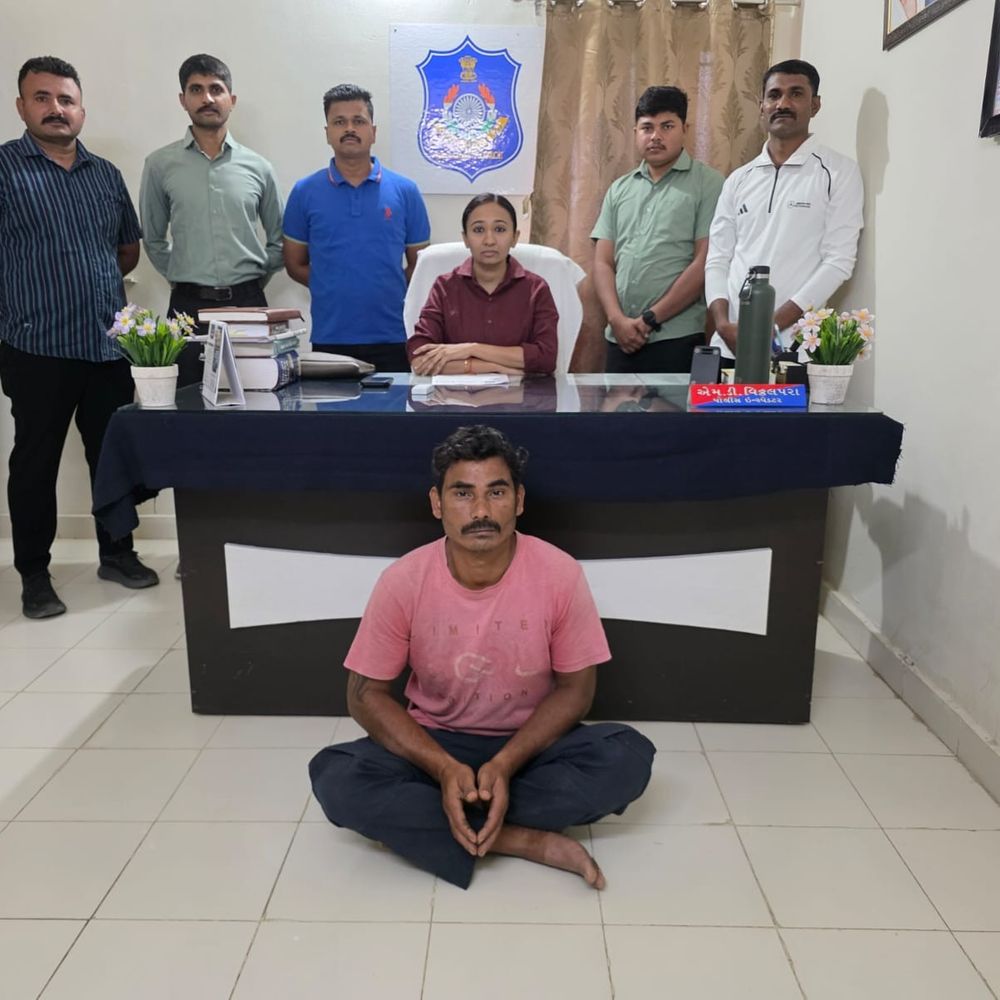 આર્મ્સ એક્ટનો વોન્ટેડ આરોપી નિઝરમાં ઝડપાયો:બિહારનો રમેશકુમાર વ્યાવલ નાકા પાસેથી પકડાયો