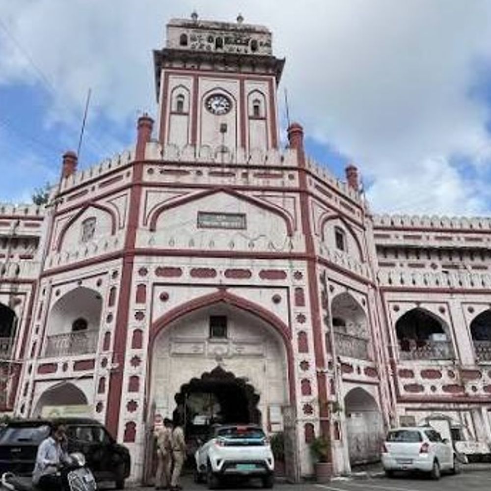 સુરત મહાપાલિકામાં 150 વર્ષની ઉજવણી નિમિત્તે 24મી માર્ચે ભવ્ય સમૂહગાન:23થી 31 માર્ચ દરમિયાન સુમન અને પ્રાથમિક શાળાઓમાં વિવિધ કાર્યક્રમો યોજાશે