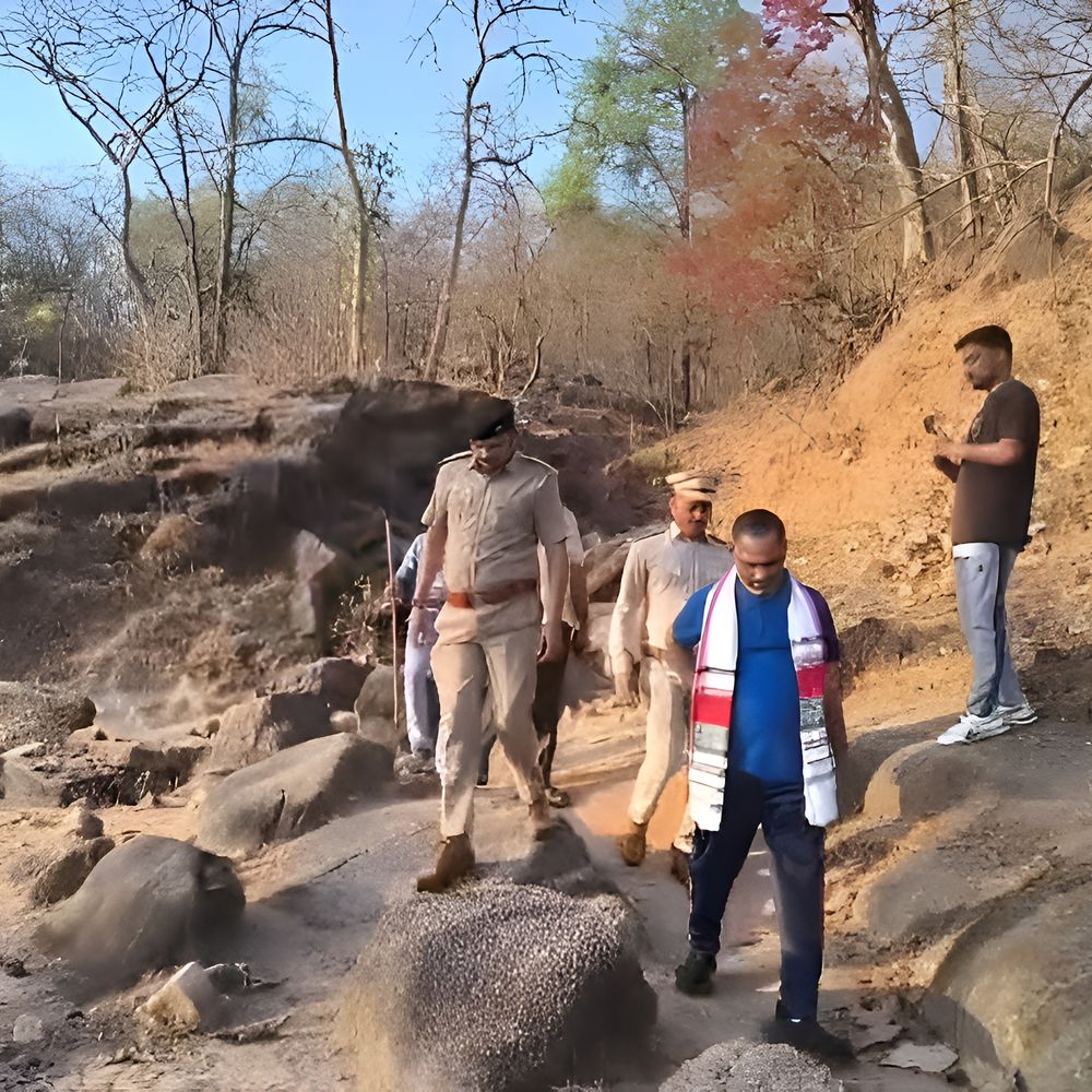 છોટાઉદેપુરના સાંસદે ટ્રેકિંગ કરી વિશ્વ વન દિવસ ઉજવ્યો.