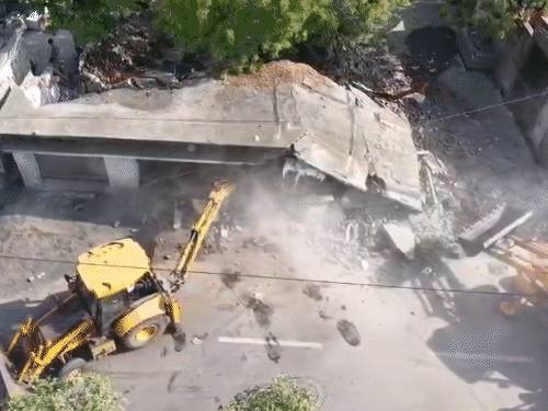 Bhavnagar Demolition Drive Destroys Illegal Criminal Properties