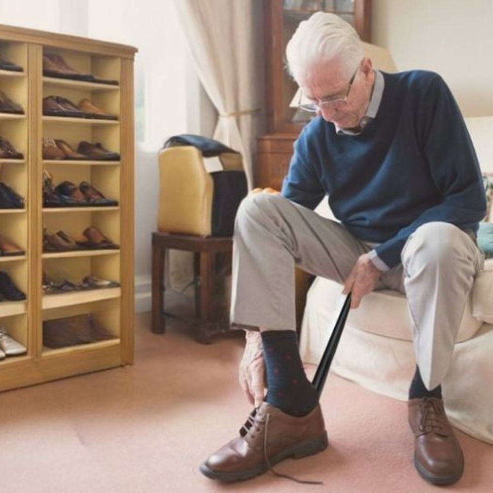 વડીલો માટે વરદાન સમાન ગેજેટ્સ:સીડી ચઢવી સરળ બની, ઝૂક્યા વિના જૂતા પહેરી શકાશે; જાણો કિંમત અને ઉપયોગની રીત