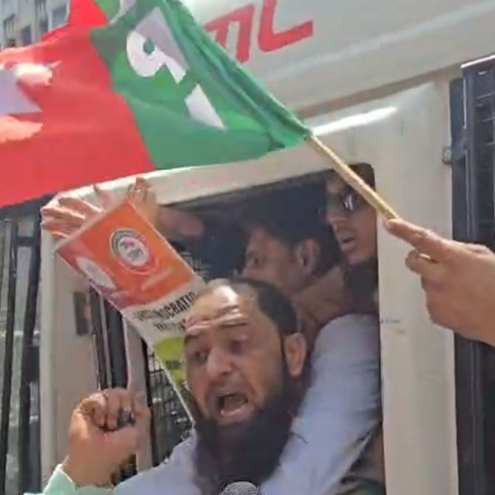 અમદાવાદમાં UCC બિલનો વિરોધ:મહિલાઓએ કહ્યું-મુસ્લિમ સમાજને ટાર્ગેટ કરાયો; લિવ ઈનનો કાયદો મહિલા માટે જોખણી, સંવિધાન મુજબ નથી