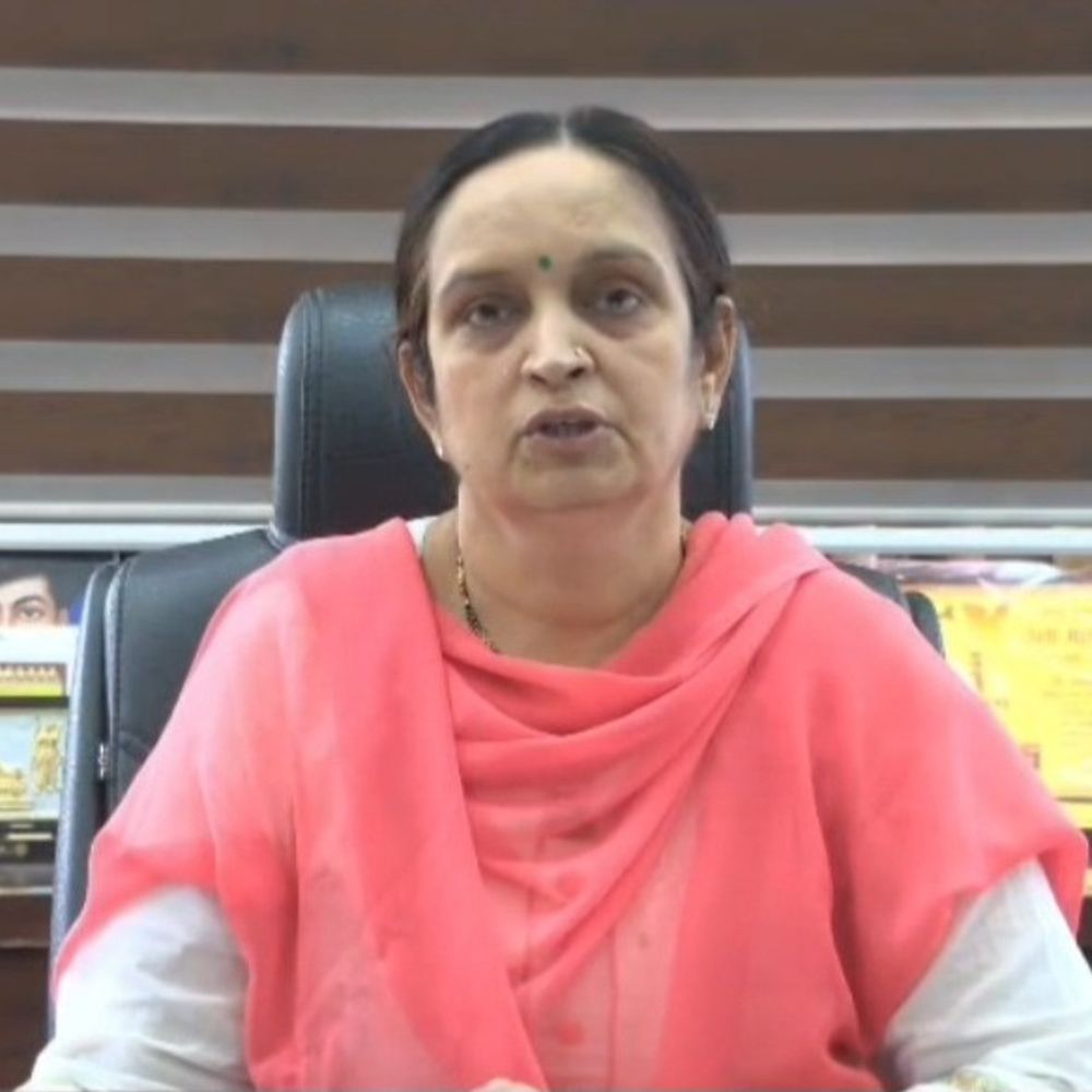 સુરેન્દ્રનગરમાં ઇંધણની કોઈ અછત નથી:અફવાઓથી દૂર રહેવા અને પેટ્રોલ પંપ પર બિનજરૂરી ભીડ ન કરવા કલેક્ટરની અપીલ