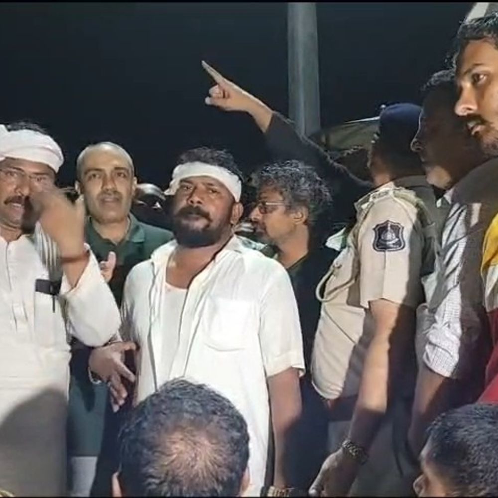 વાંસદાના ધારાસભ્ય અનંત પટેલ સામે ચાર્જશીટ રજૂ:2022ના ખેરગામ હિંસા કેસમાં 23 આરોપી સામે 2000 પાનાનું તહોમતનામું; 9 એપ્રિલે સુનાવણી