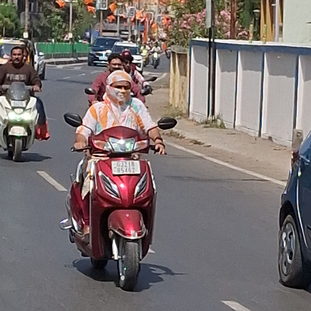 વલસાડમાં ગરમીનો પ્રકોપ:મહત્તમ તાપમાન 36°C, 10 mphની ઝડપે પવન ફૂંકાયો