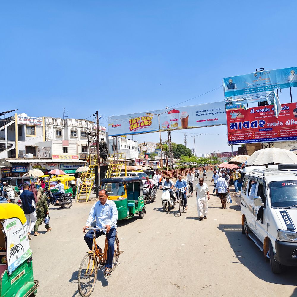 જિલ્લા મેજીસ્ટ્રેટ દ્વારા જાહેરનામું પ્રસિદ્ધ કરાયું‎:નવું બસપોર્ટ શરૂ થતાં પૂર્વે રૂટના 4 મુખ્ય સ્થળો નો-પાર્કિંગ