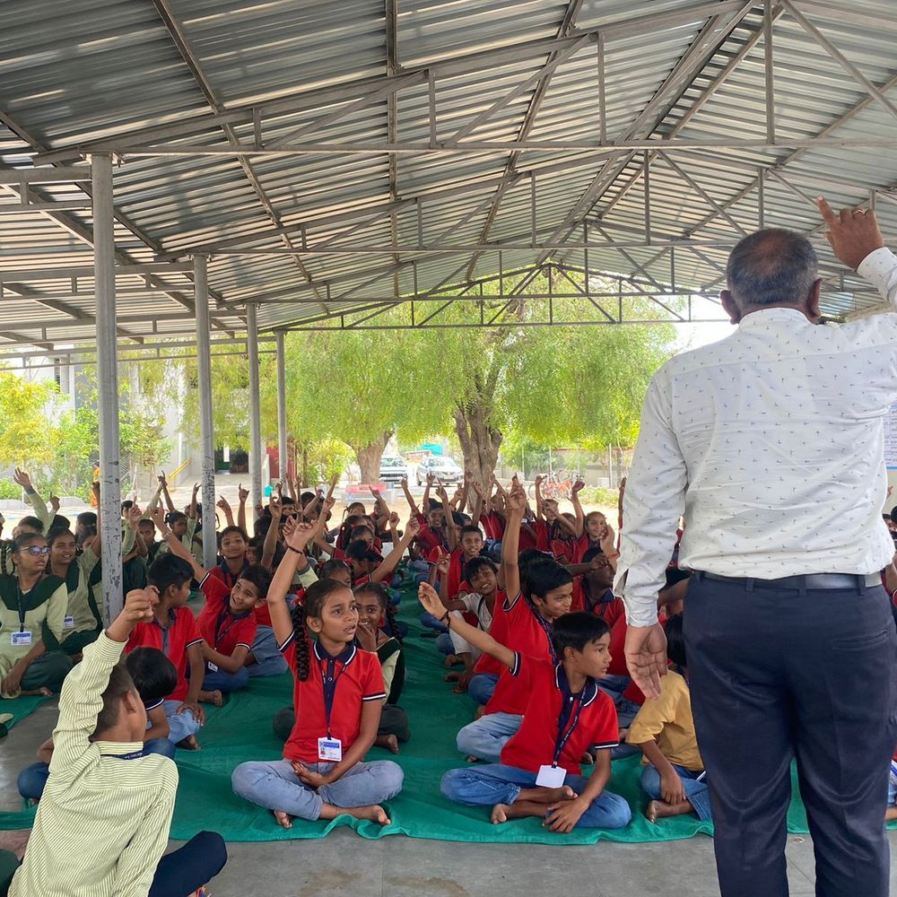 અડિયા શાળામાં વિશ્વ ટીબી દિવસની ઉજવણી:ટીબીના લક્ષણો, નિદાન અને સારવાર વિશે માહિતી અપાઈ