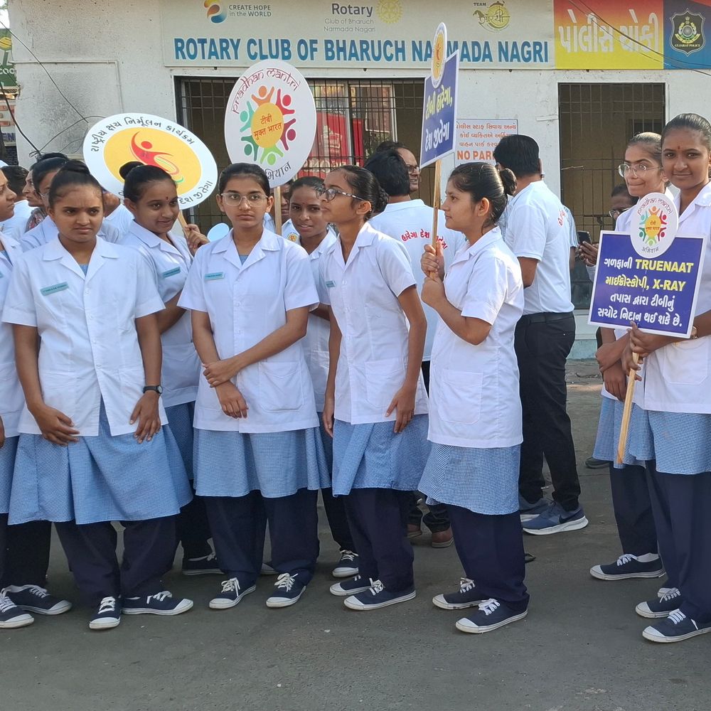 ભરૂચમાં વિશ્વ ટીબી દિવસ નિમિત્તે જનજાગૃતિ રેલી:'ટીબી હારેગા, દેશ જીતેગા' સૂત્રોચ્ચાર સાથે જનજાગૃતિ પત્રિકાઓ પણ વહેંચાઈ