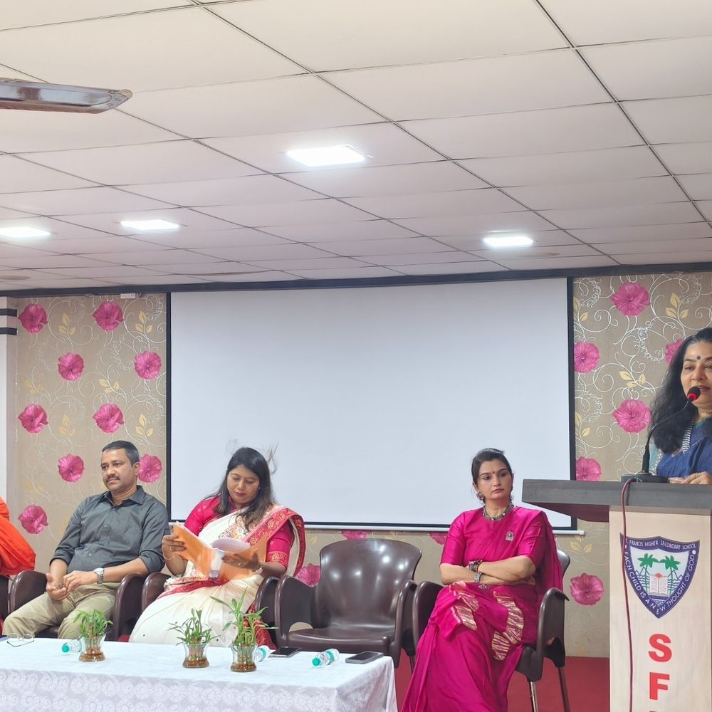 વાપીમાં નોન-ગ્રાન્ટેડ શાળાઓ માટે સેમિનાર:વોકેશનલ શિક્ષણ શરૂ કરવા આચાર્યોને માર્ગદર્શન અપાયું