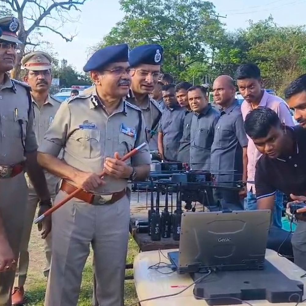 વડોદરામાં આવતીકાલે 23 શોભાયાત્રાઓ નિકળશે:રામનવમી પર્વે શહેર પોલીસ એલર્ટ મોડમાં, ડ્રોન-સીસીટીવી, બોડી વોર્ન કેમેરાથી સજ્જ; ધાબા પોઇન્ટ પર ચેકિંગ વધુ કડક કરાશે