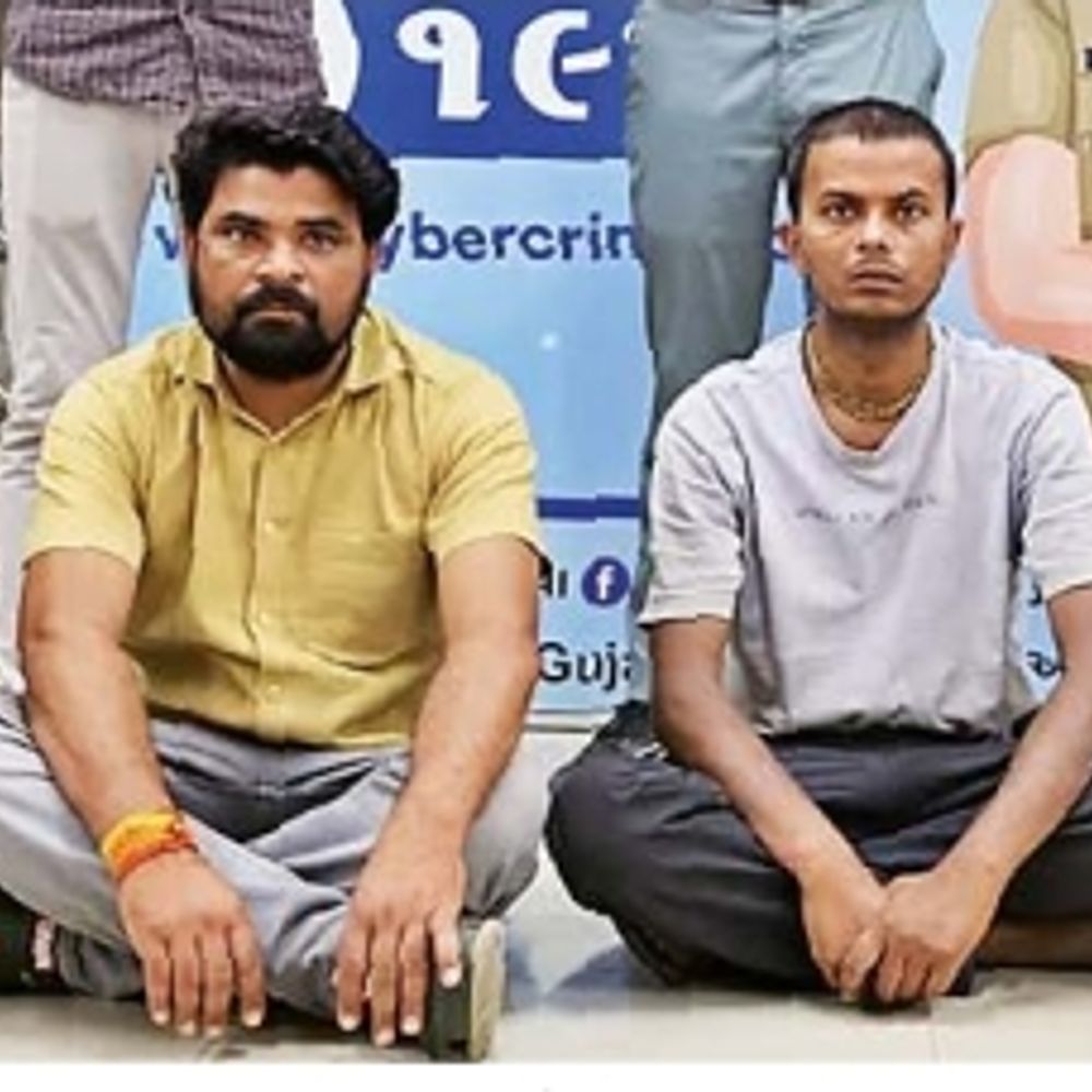 ધરપકડ:વડોદરાના વૃદ્ધને 14 દિવસ સુધી ડિજિટલ અરેસ્ટ કરી 2.27 કરોડ પડાવવાના કેસમાં 4 સાઇબર ગઠિયા ઝબ્બે