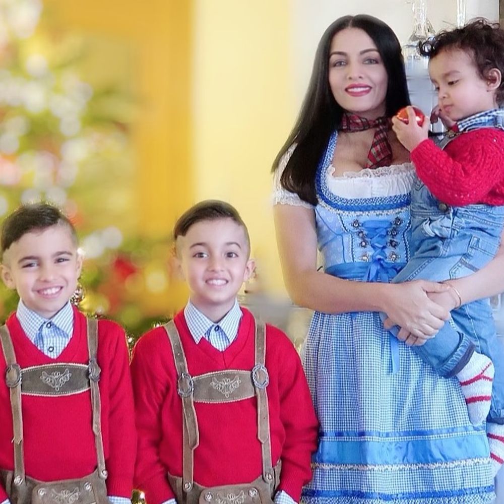 સેલિના જેટલી કહ્યું- મહિનાઓથી દીકરાઓનો અવાજ સાંભળ્યો નથી:બાળકોના 14મા જન્મદિવસ પર ઈમોશનલ પોસ્ટ કરી; પતિ પર ટોર્ચરના ગંભીર આરોપો લગાવી ચૂકી છે