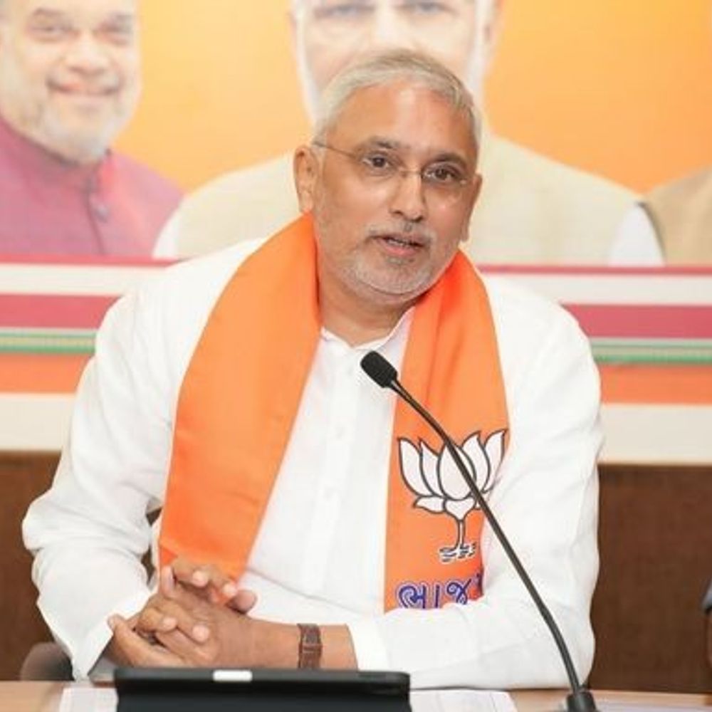 ભાજપ પ્રદેશ ચૂંટણી સમિતિની રચના, 19 સભ્યોનો સમાવેશ:મુખ્યમંત્રીથી લઈ પૂર્વ મંત્રીઓનો સમાવેશ,પાટીલ સહિત ચાર પૂર્વ પ્રદેશ પ્રમુખને સ્થાન અપાયું; જુઓ સંપૂર્ણ લિસ્ટ